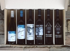 Alb si Rosu Weinabo